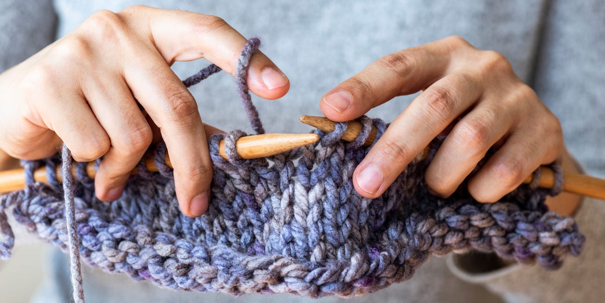 Mobius cowls are the cosy loop scarf everyone is making for autumn