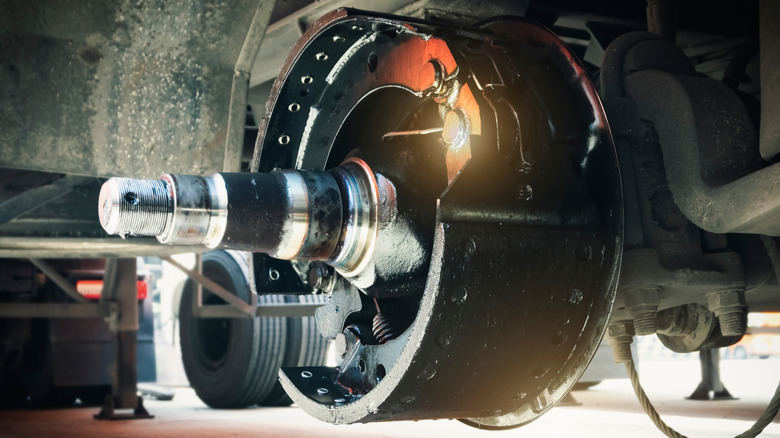 Why many trucks still use drum brakes today