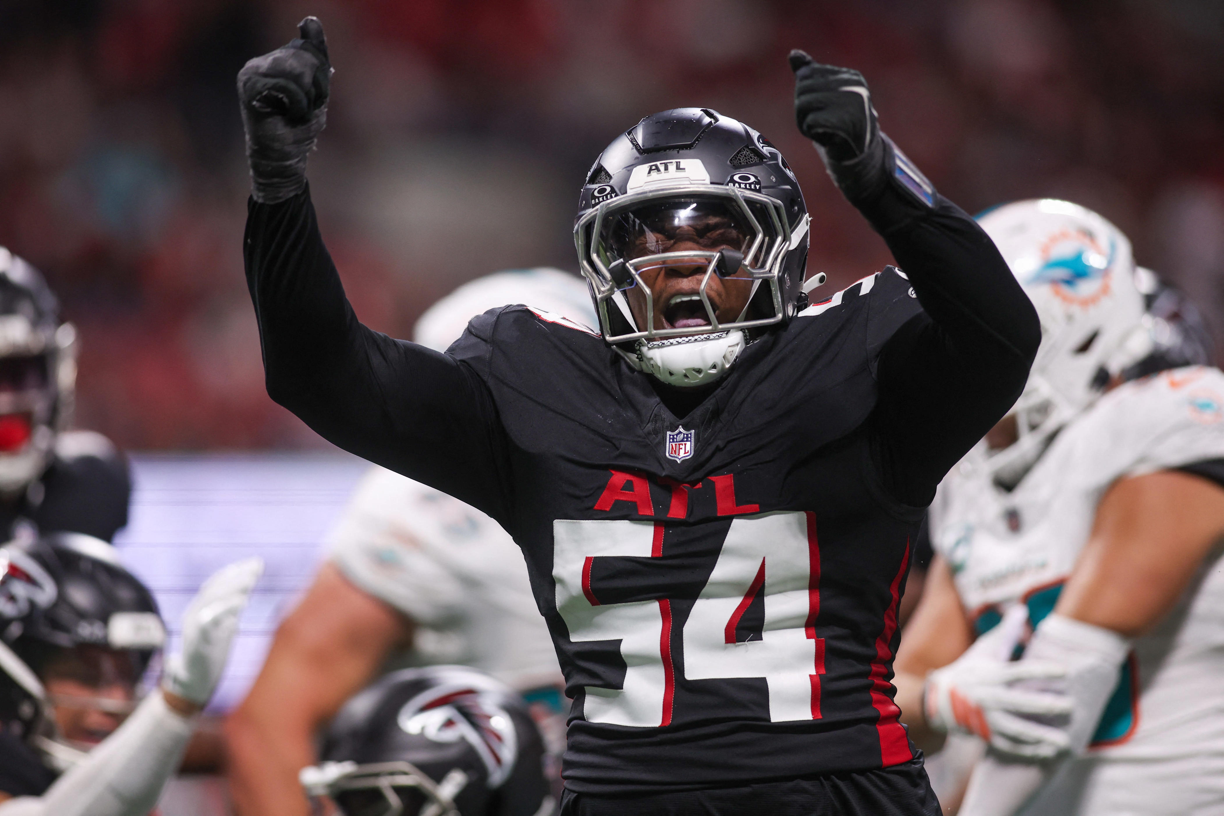 3 Falcons DL ranked among NFL's best pass-rushers in Week 3