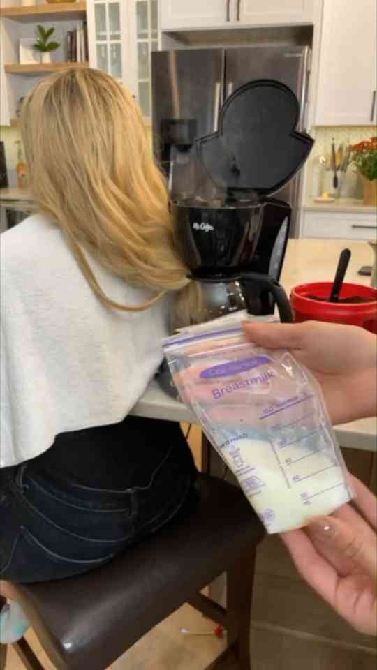 Coffee pot hair creates a seriously strange look