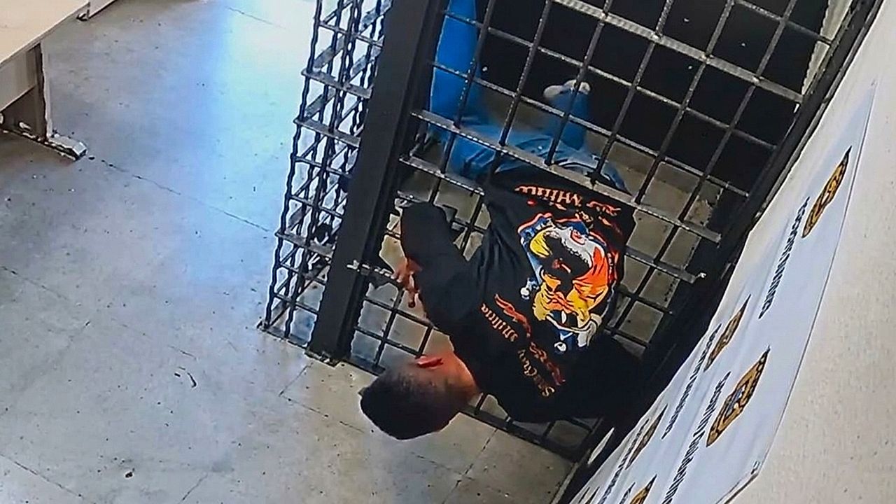 Inmate squeezes through cell bars and escapes prison in Brazil
