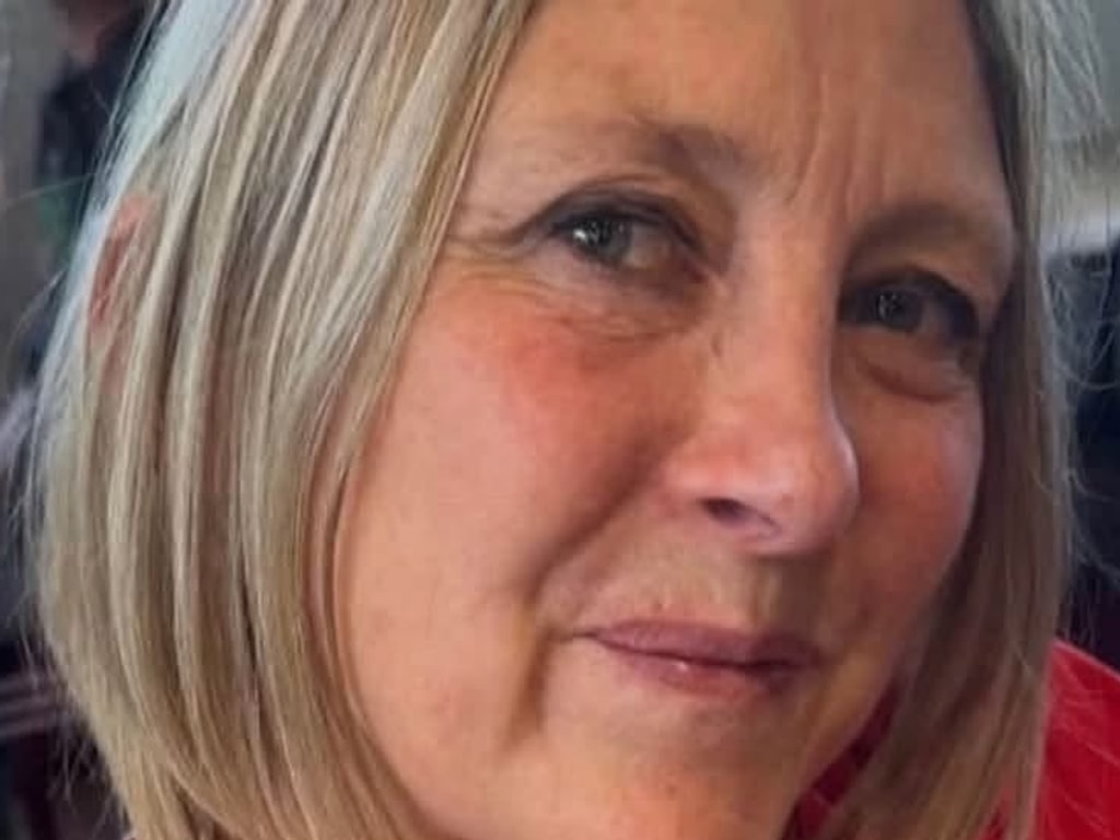 Tributes flow after woman killed helping roo
