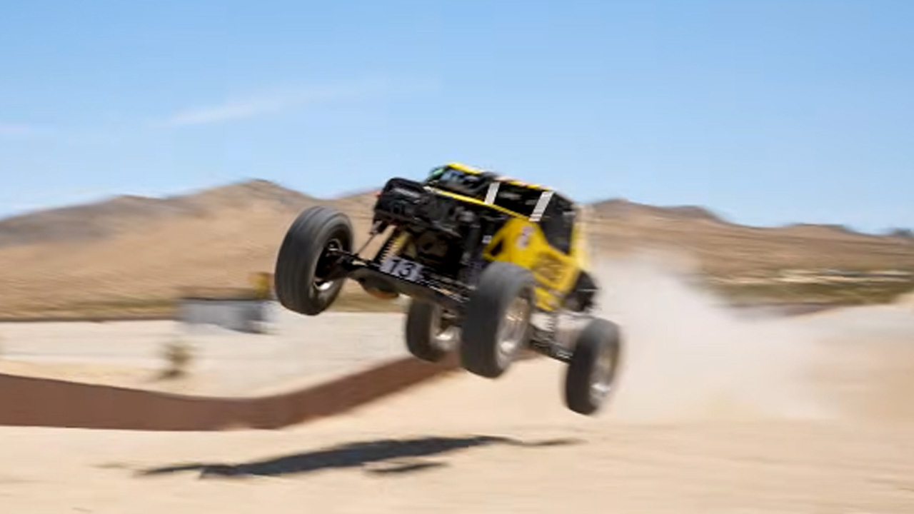 700HP Ultra4 Race Car Crawls Rocks And Hits 115 MPH And Fly Mid Tracks!