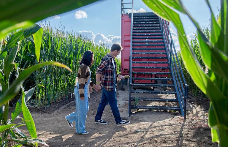 Dell’Osso celebrates 30th Halloween with corn maze, haunted castle, more