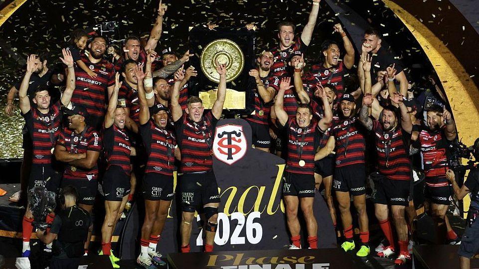 Top 14 award winner Willis reiterates desire to play Test rugby