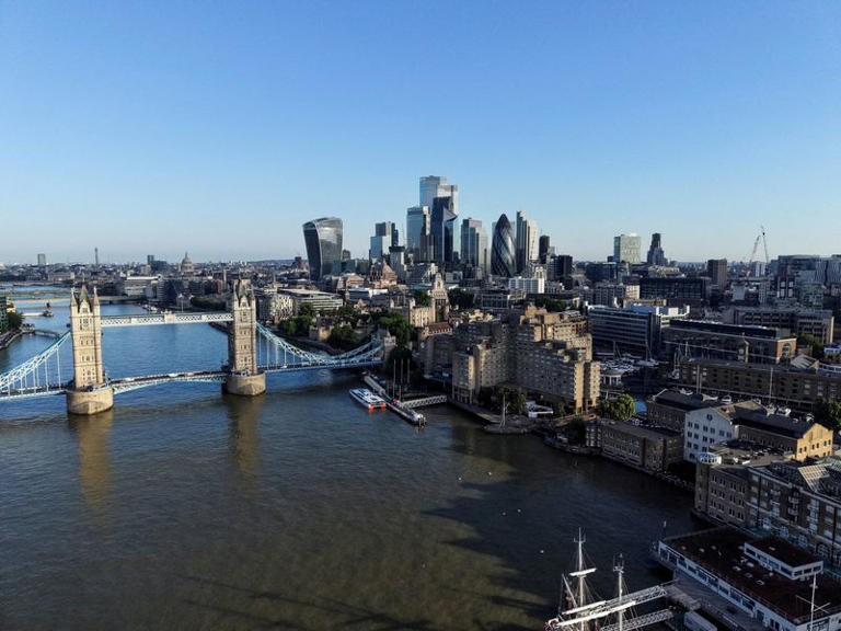 UK consumer lending rises at fastest pace since 1993, BoE says
