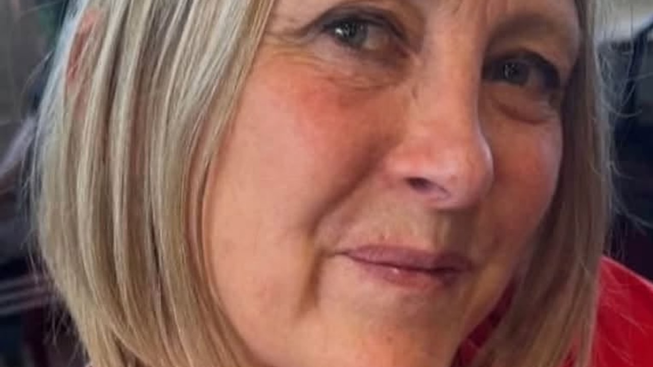 Tributes flow after woman killed helping roo