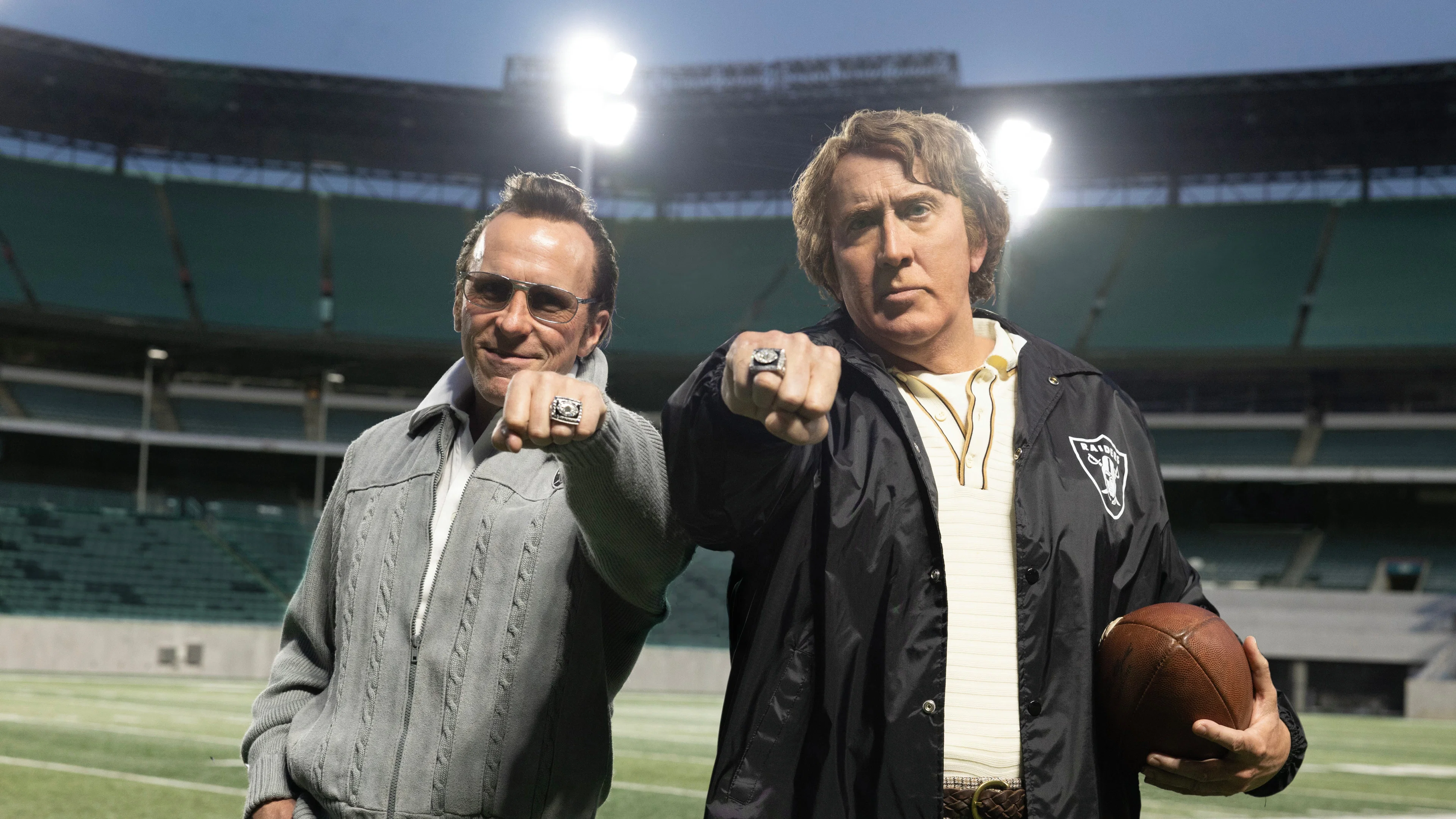 Nicolas Cage a Christian Bale v traileru na film Madden: Jsou k nepoznání!