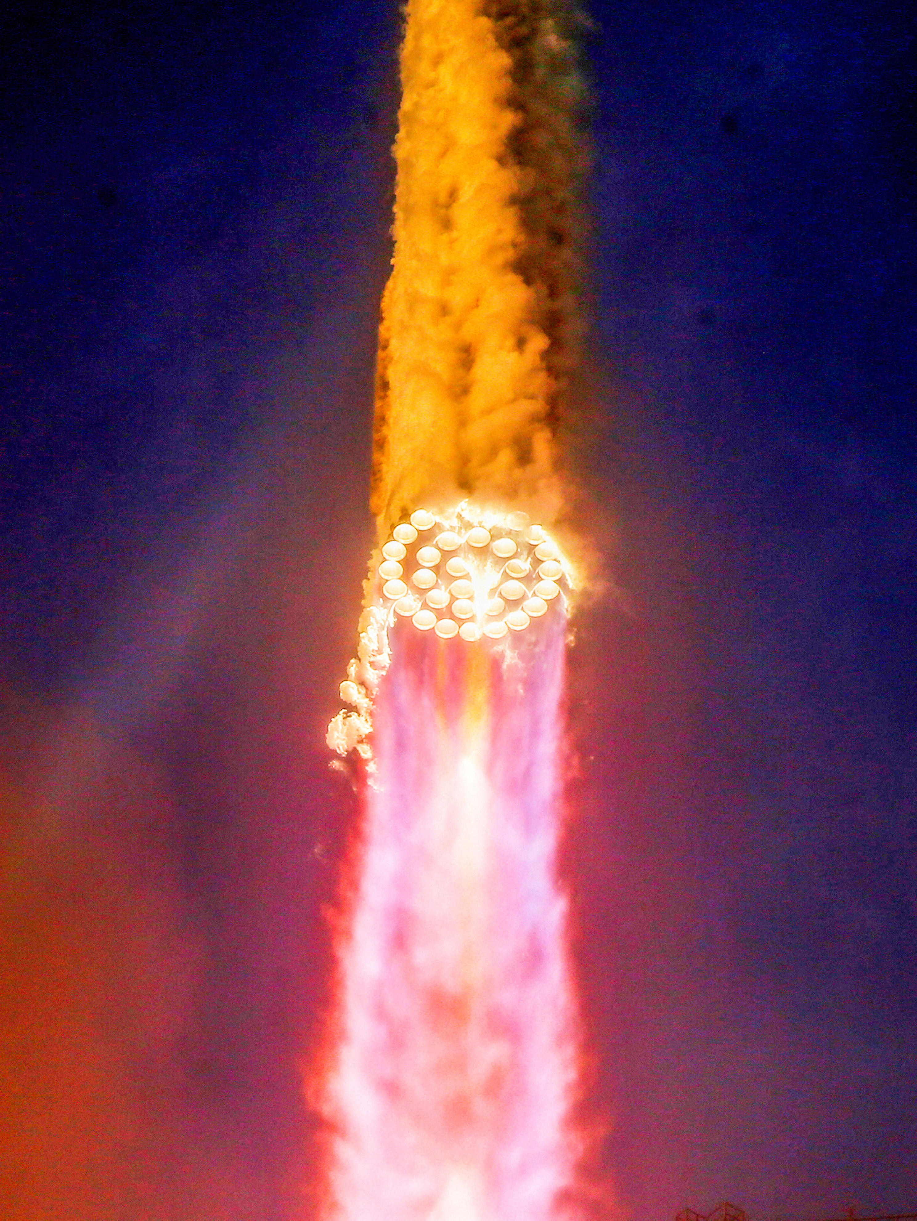 SpaceX Starship, lunar lander top 7 missions left before 2027