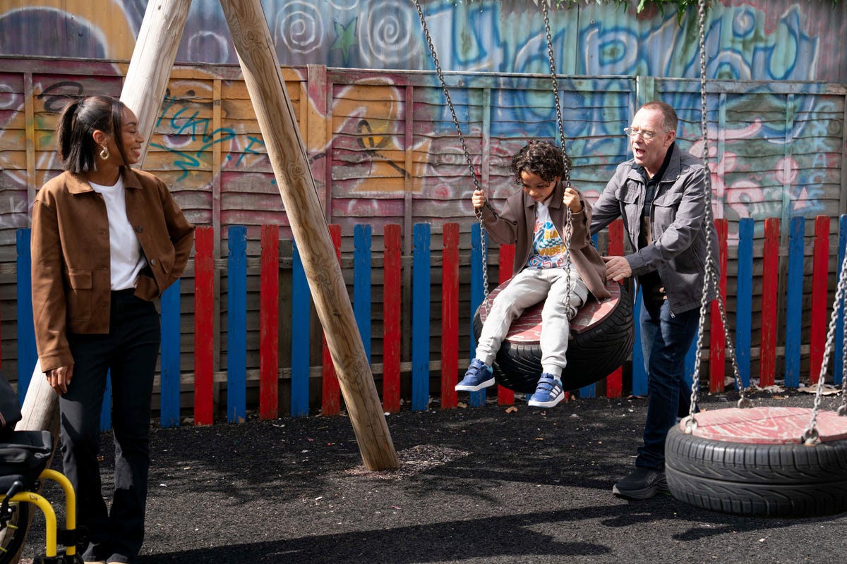 EastEnders' Ian Beale to face total chaos in dramatic Walford return scenes