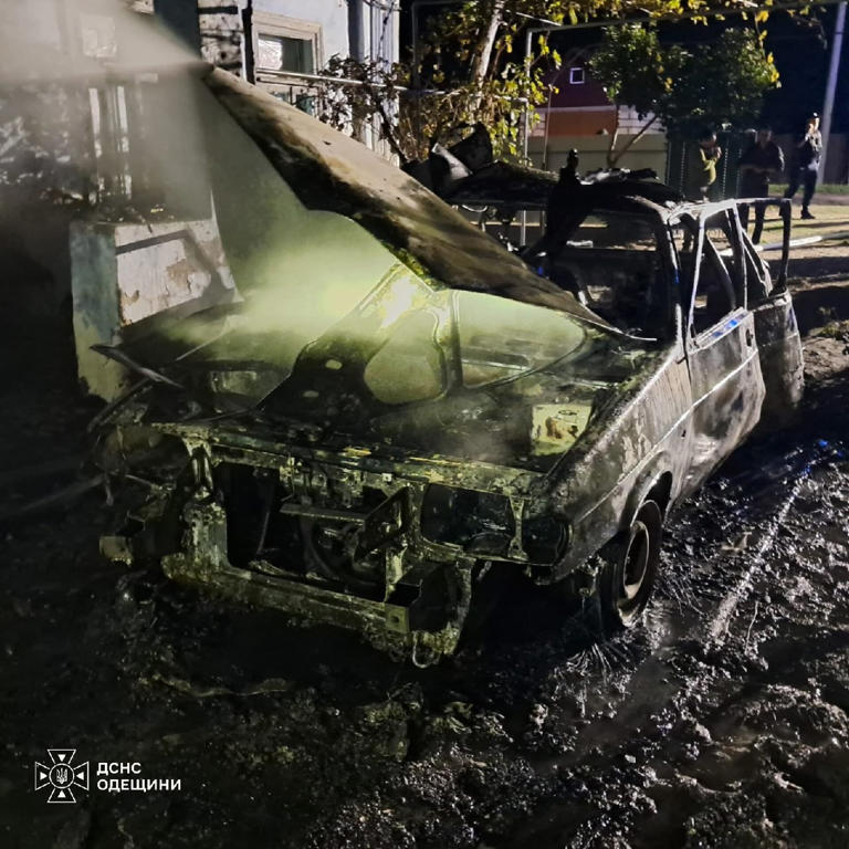 Russia launches overnight attack on Odesa, damaging port and civilian ...