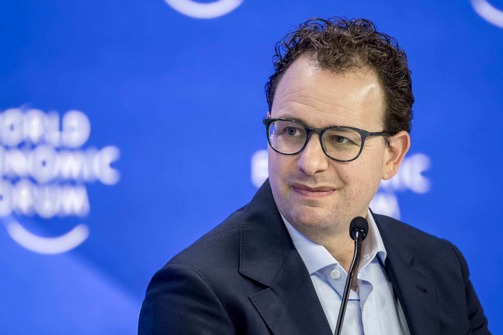 US and China need shared risk vocabulary to manage AI threats: Beijing ...