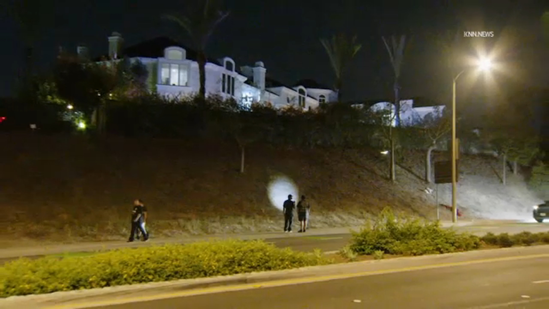Security guard fires 'warning shots' to scare off burglars at Hacienda ...