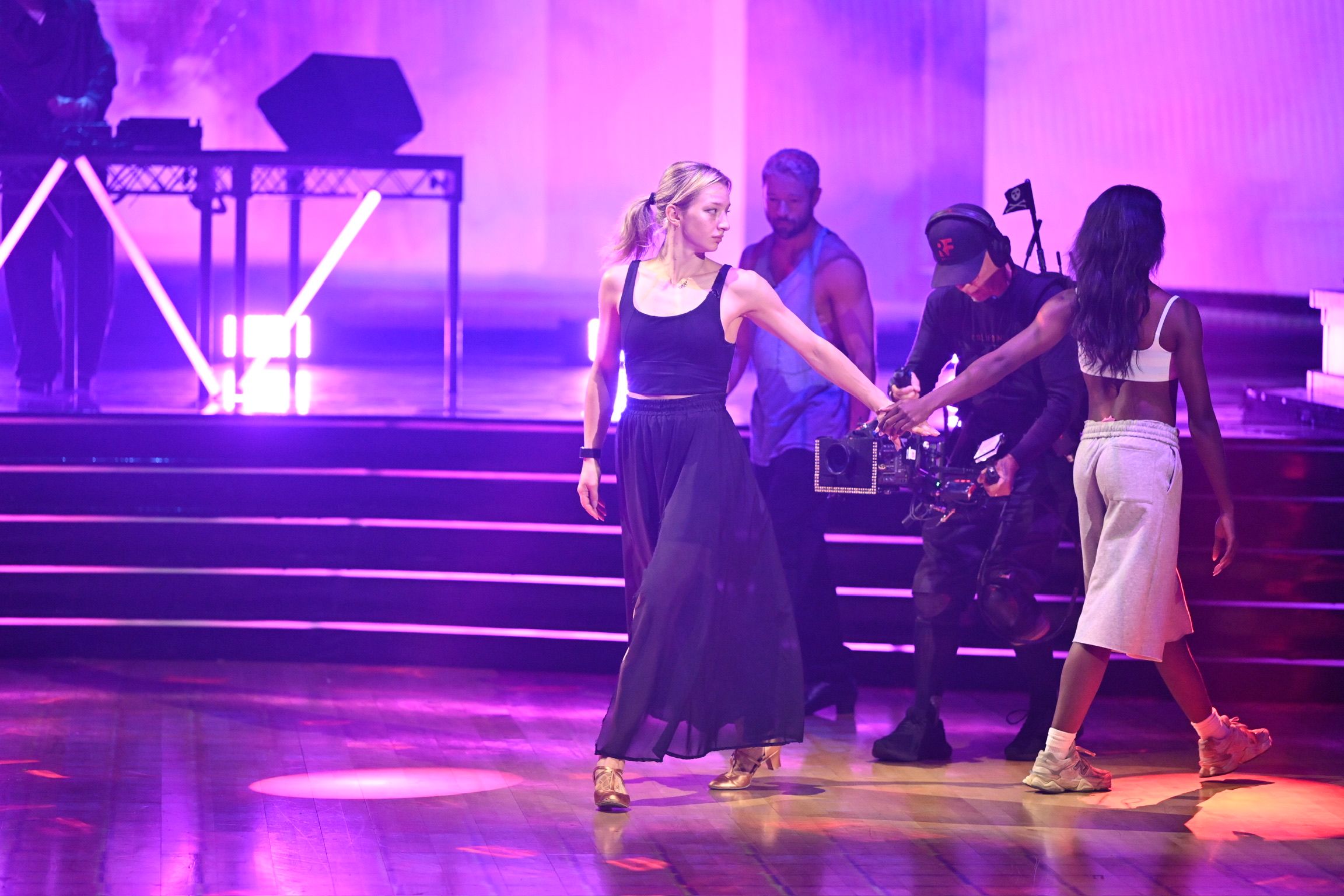 Amber Glenn’s Dancing with the Stars week 3 dance promises success is ...