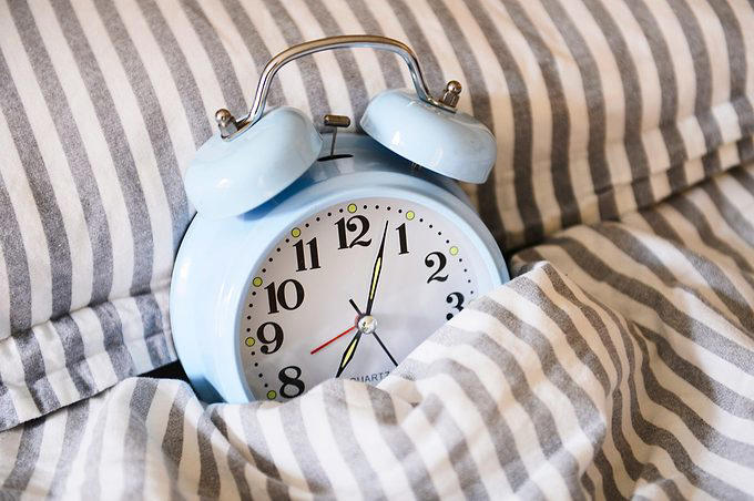 Doctors share 13 habits they follow to avoid catching colds, flu, and Covid