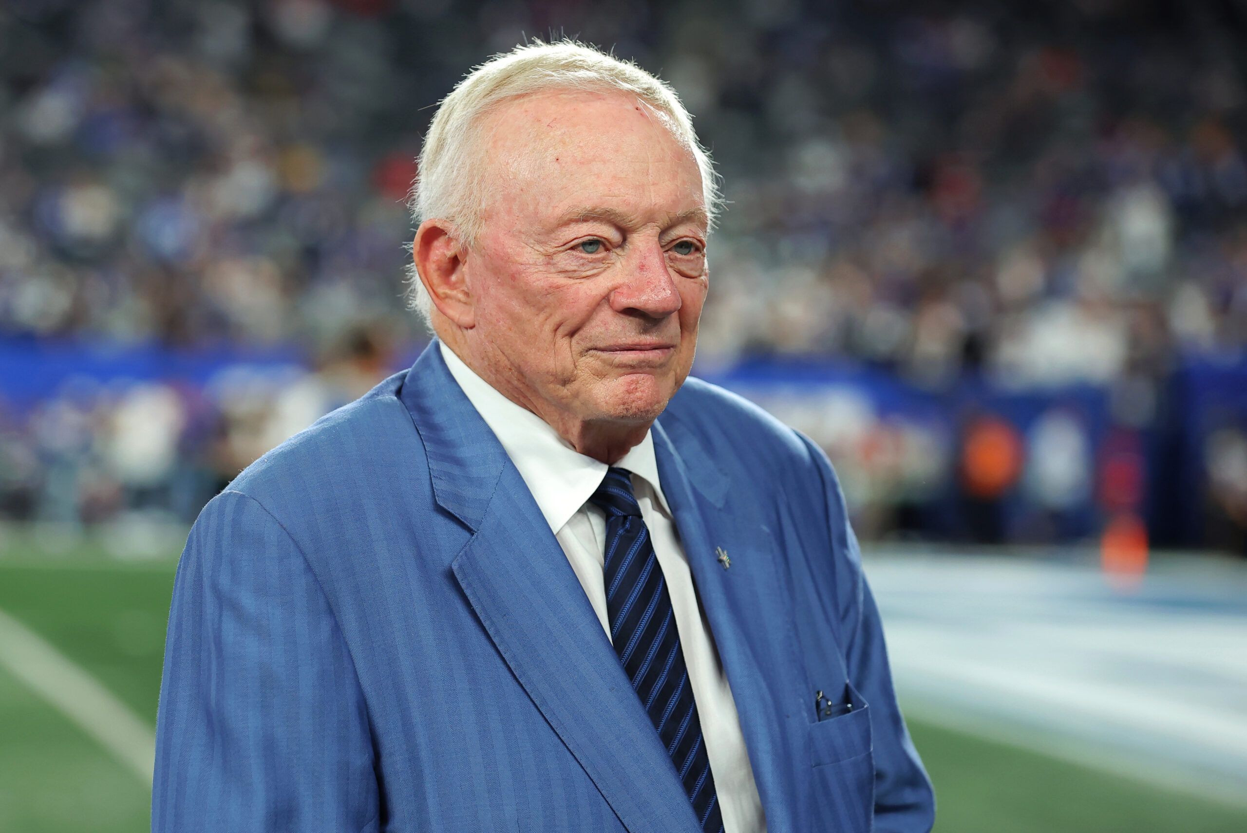 We are very much in the hunt — Jerry Jones makes his position clear as ...