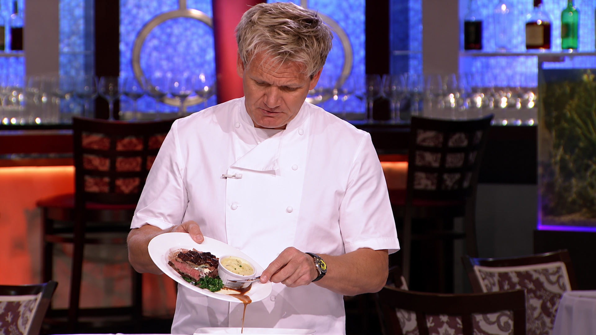 Swimming steak & stuffed fillet leave Chef Ramsay confused in steak ...