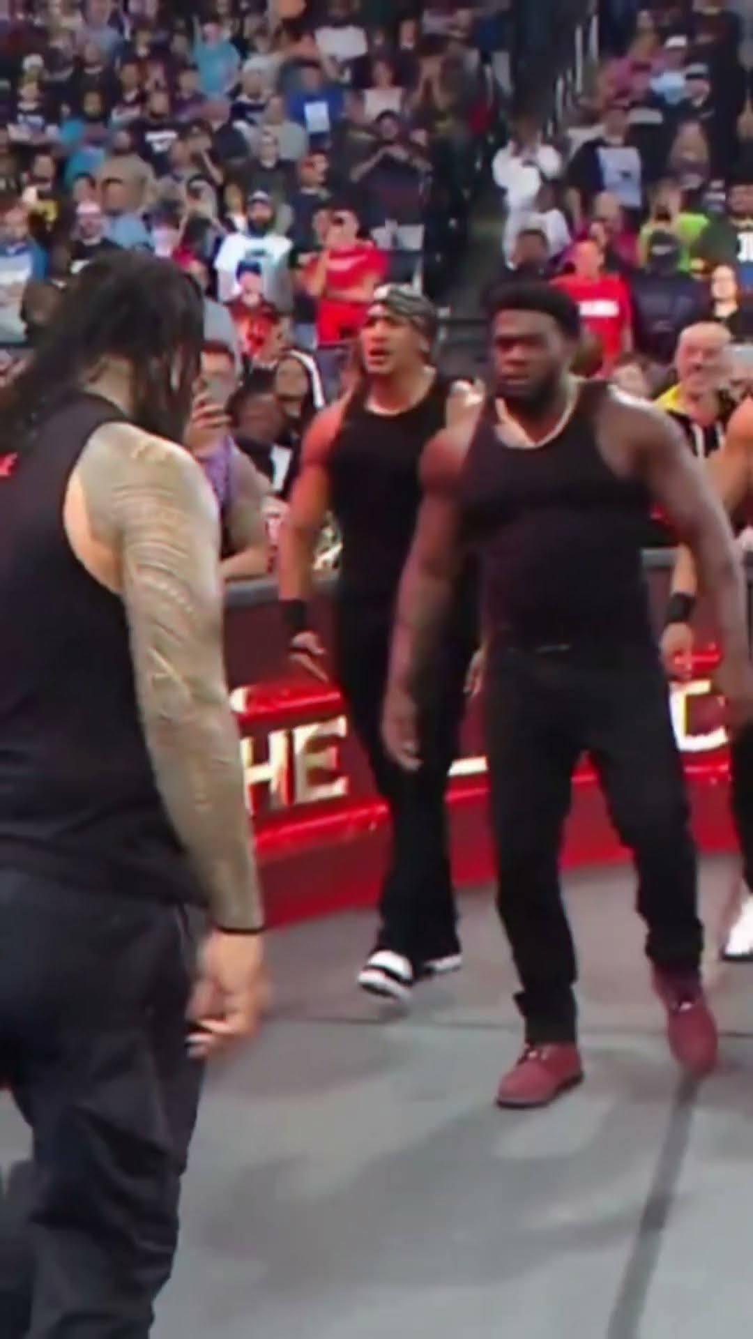 Why 946 attacked WWE fans during Bloodline brawl 🚨🤯