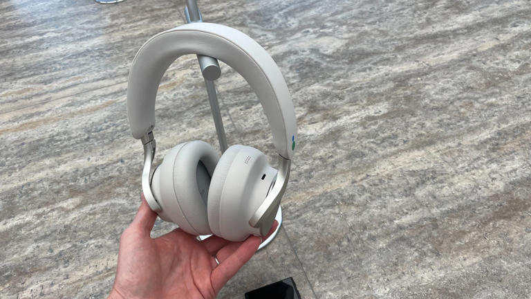 'Super svelte, super comfy and gloriously expansive': Technics' new ...