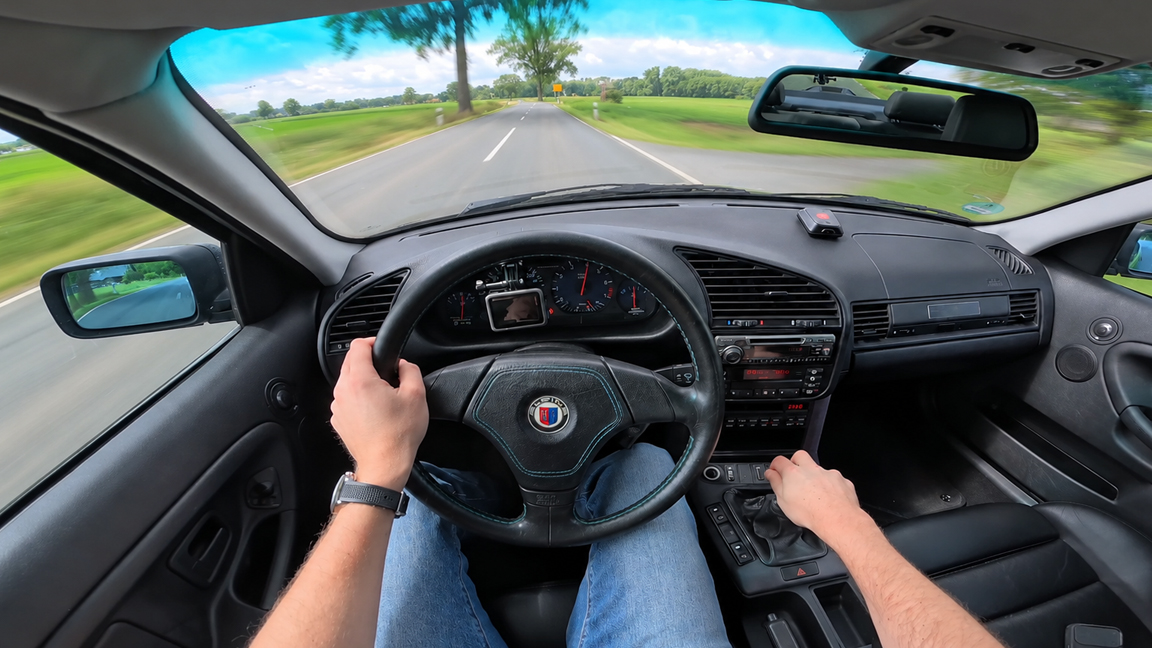 Alpina B3 E36 3.2 chasing top speed on the German Autobahn