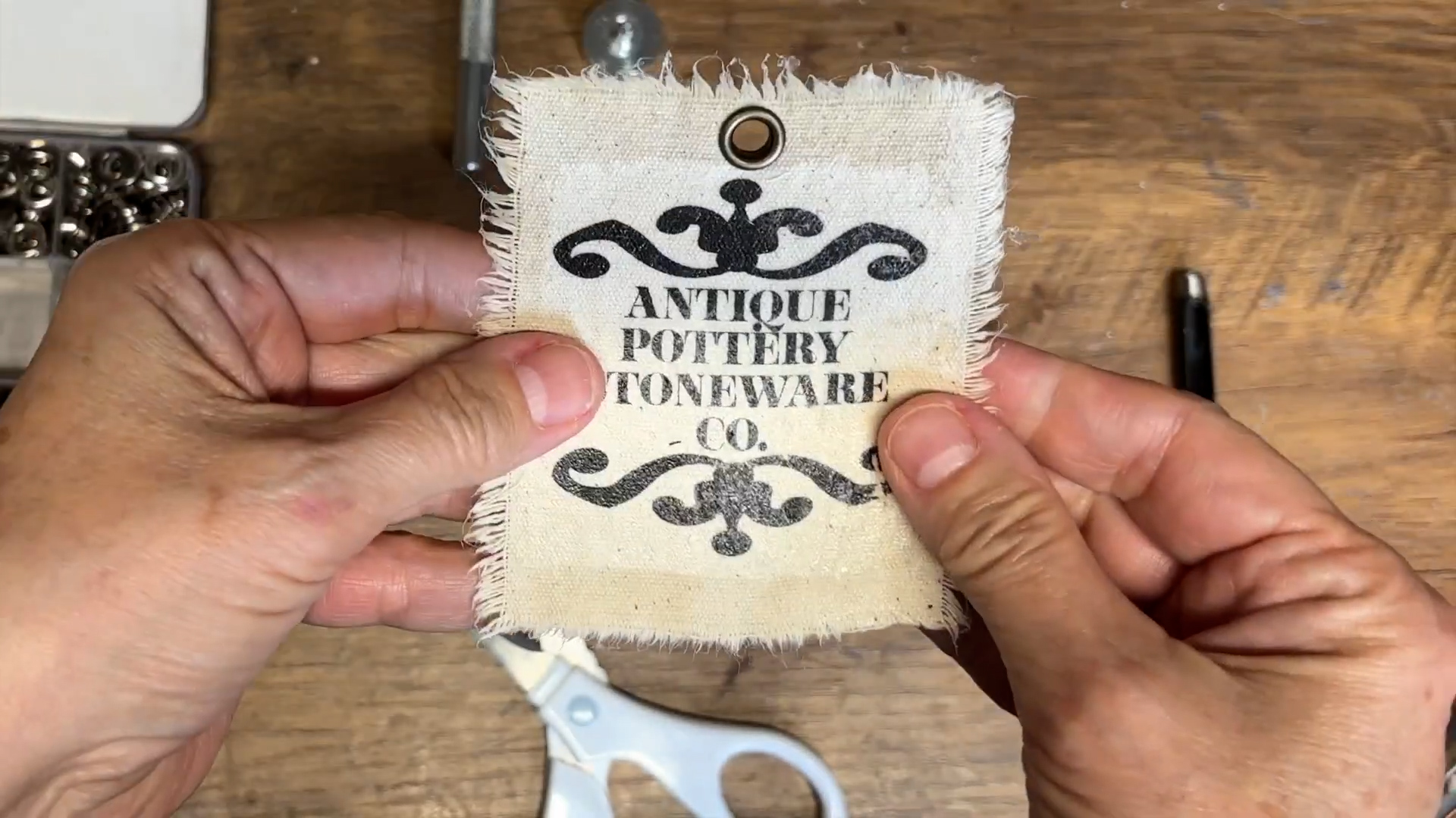How to add grommets to paper and fabric projects