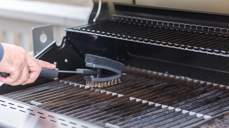 The right way to clean your gas grill, according to an expert