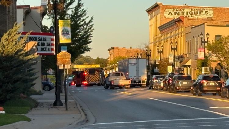 Lowell woman dies days after being hit by vehicle while crossing street
