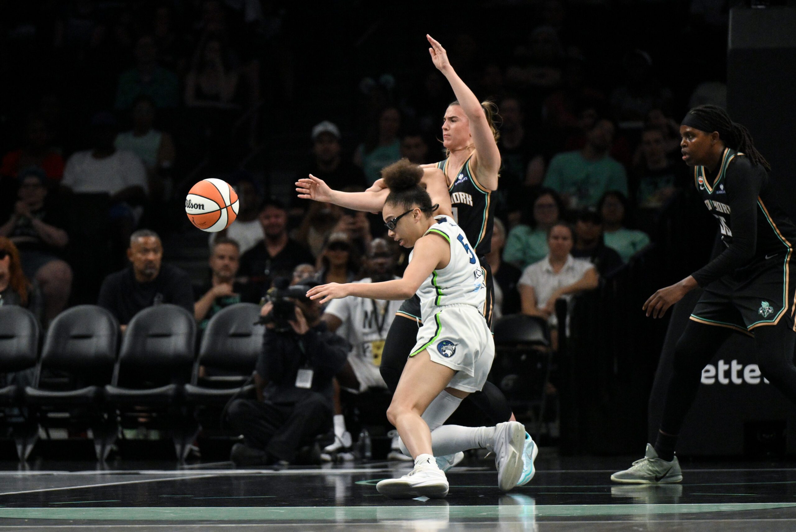 Beyond dirty: Fans fume at Olivia Miles’ hard contact on Sabrina Ionescu
