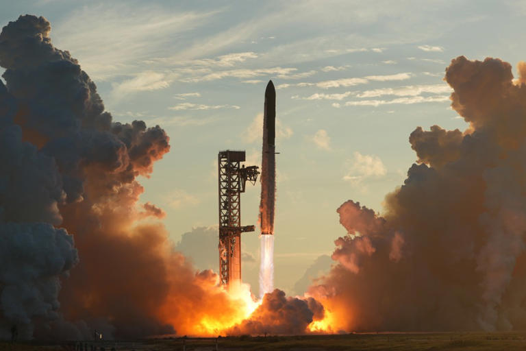How SpaceX’s Starship engine failure could impact NASA’s moon mission