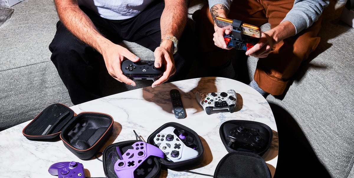 The only Xbox controllers worth buying right now