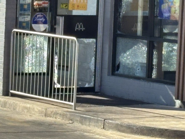 2 arrested in connection with fatal shooting outside Birmingham McDonald’s