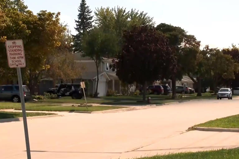 Dad dies after being struck and dragged by car. His daughter, who was ...