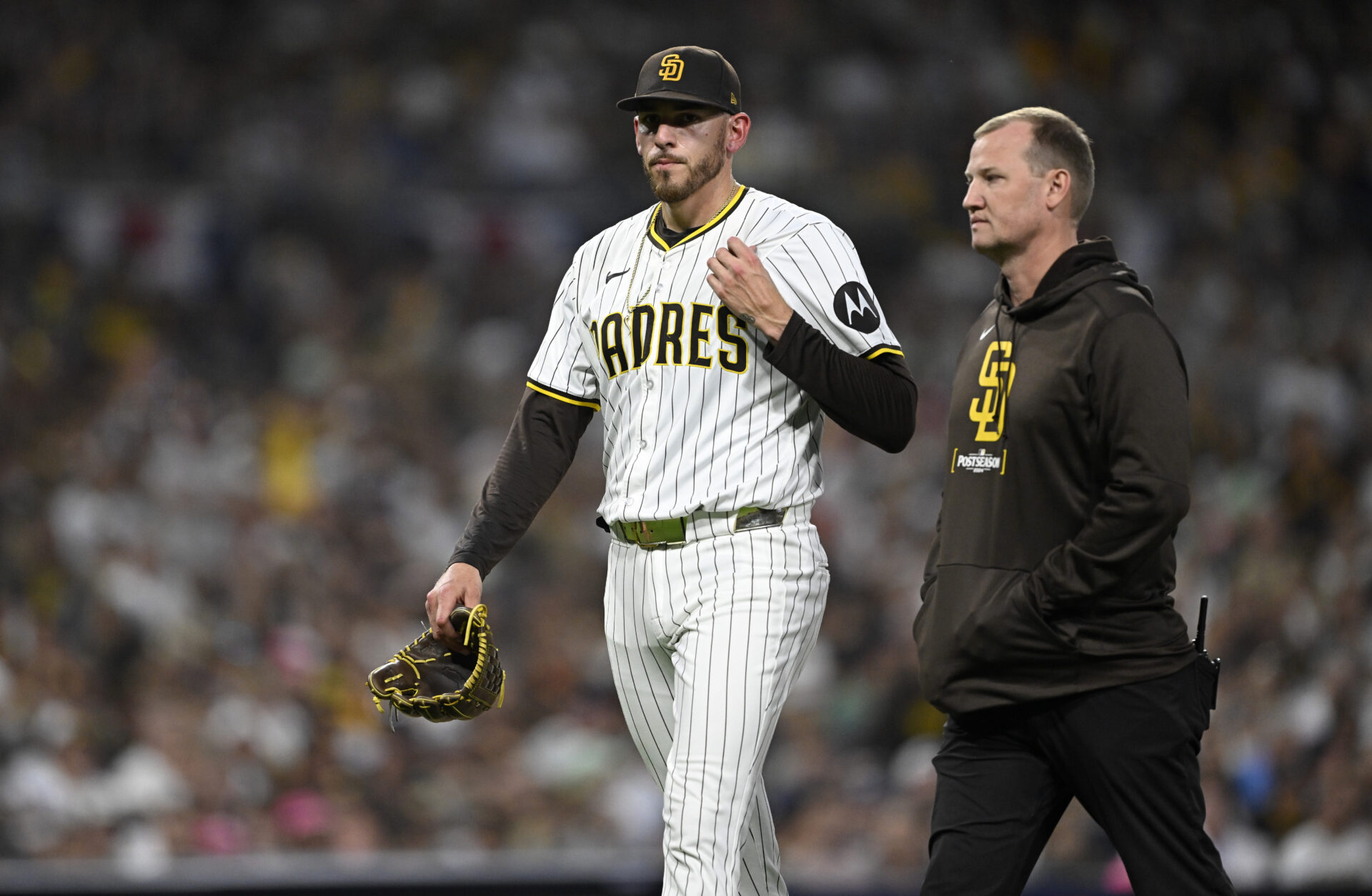 Padres announce 26-man roster for wild card series with Cubs: Who’s in ...