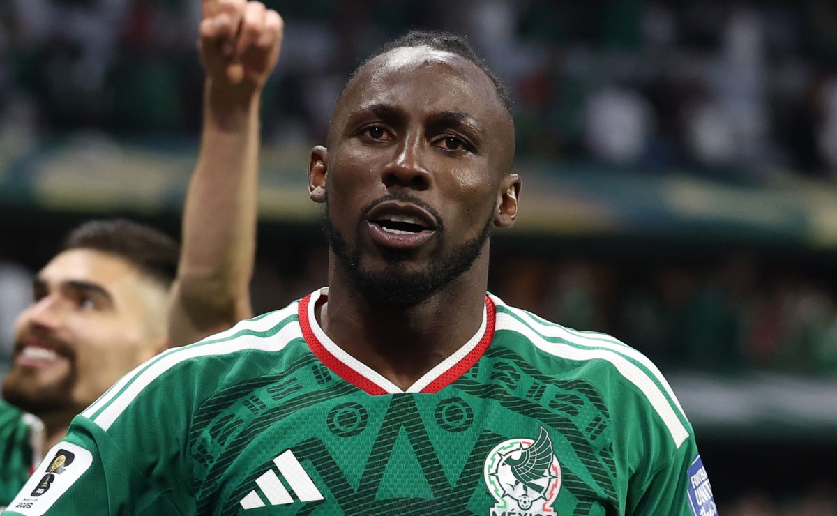 Why isn’t Julian Quinones playing today for Mexico vs Peru in New Jersey?