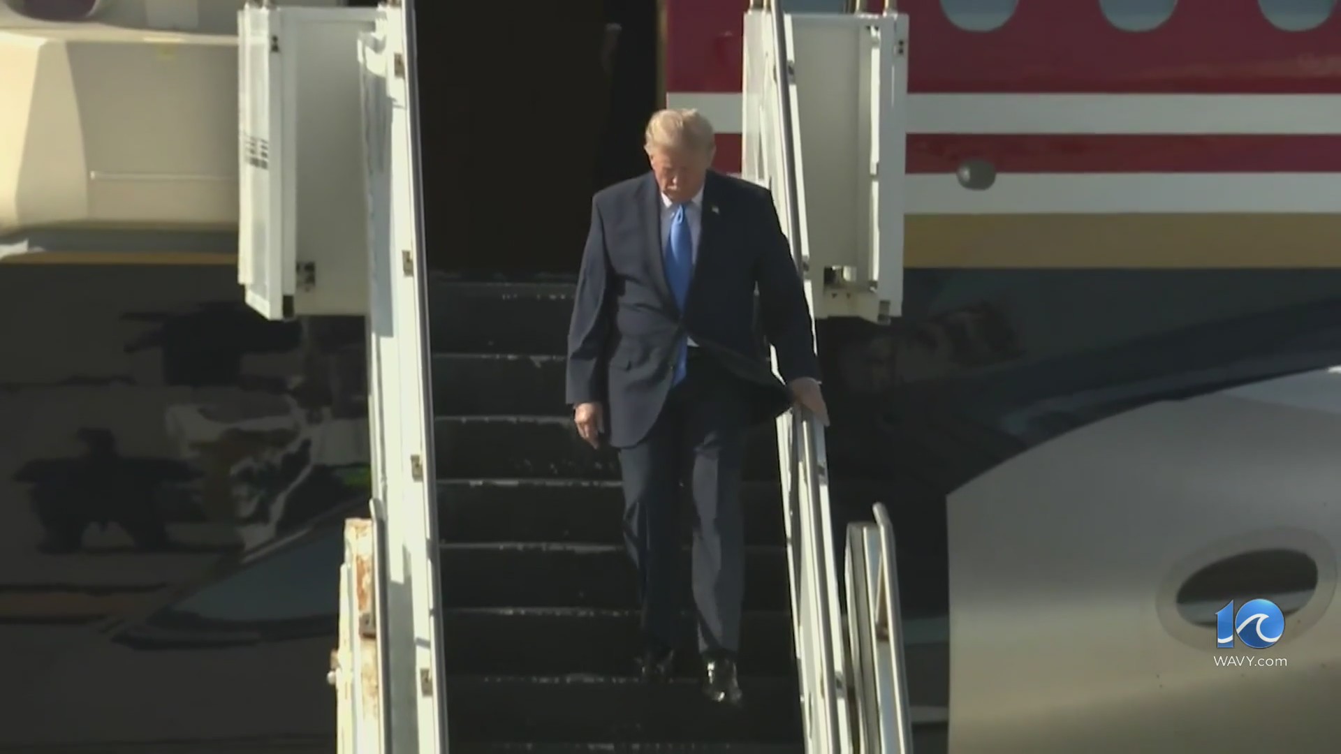 Va. lawmakers react to ads that glorify Trump