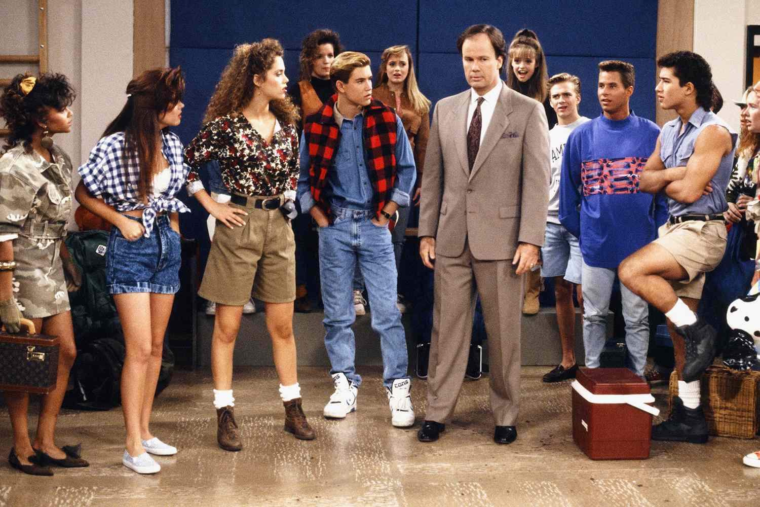 Saved by the Bell cast remembers 'Principal Belding' actor Dennis ...