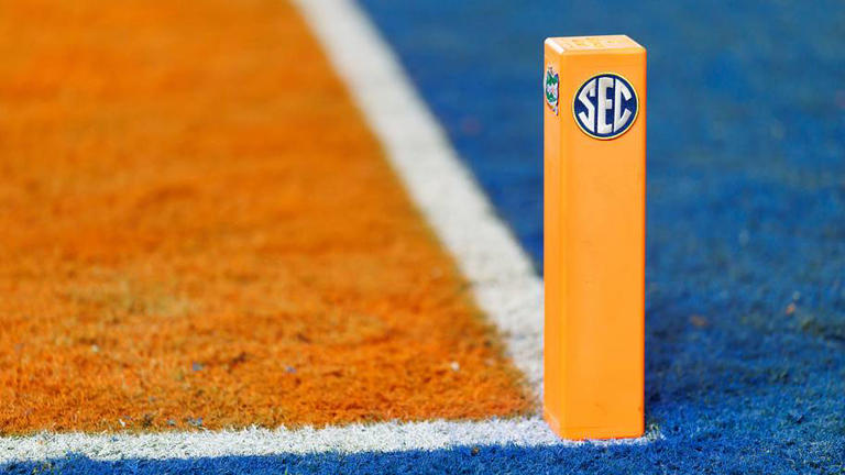 The Auburn-Tennessee spy scandal exposes the absolute best and worst of ...