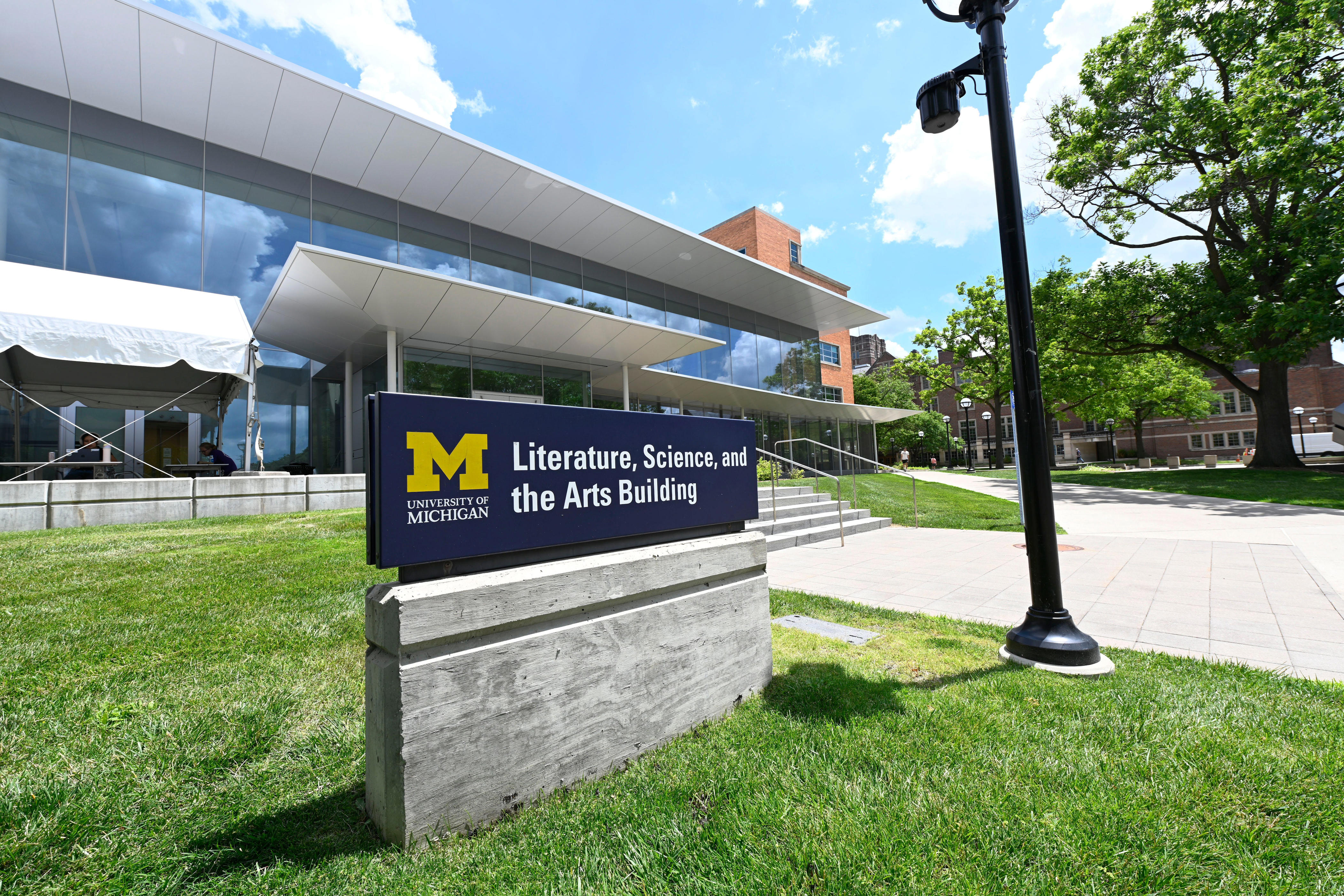 University of Michigan pauses grade covering program after pushback