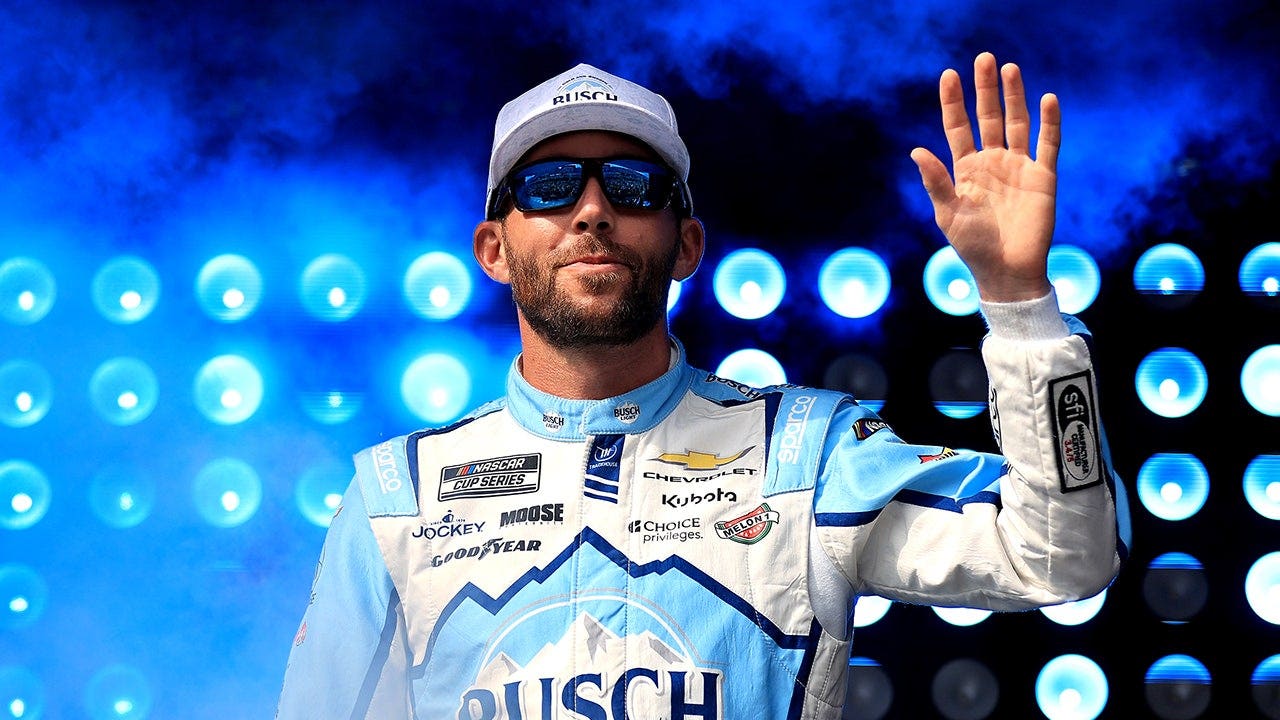 NASCAR star Ross Chastain reacts to Darrell Waltrip's 'sad ...