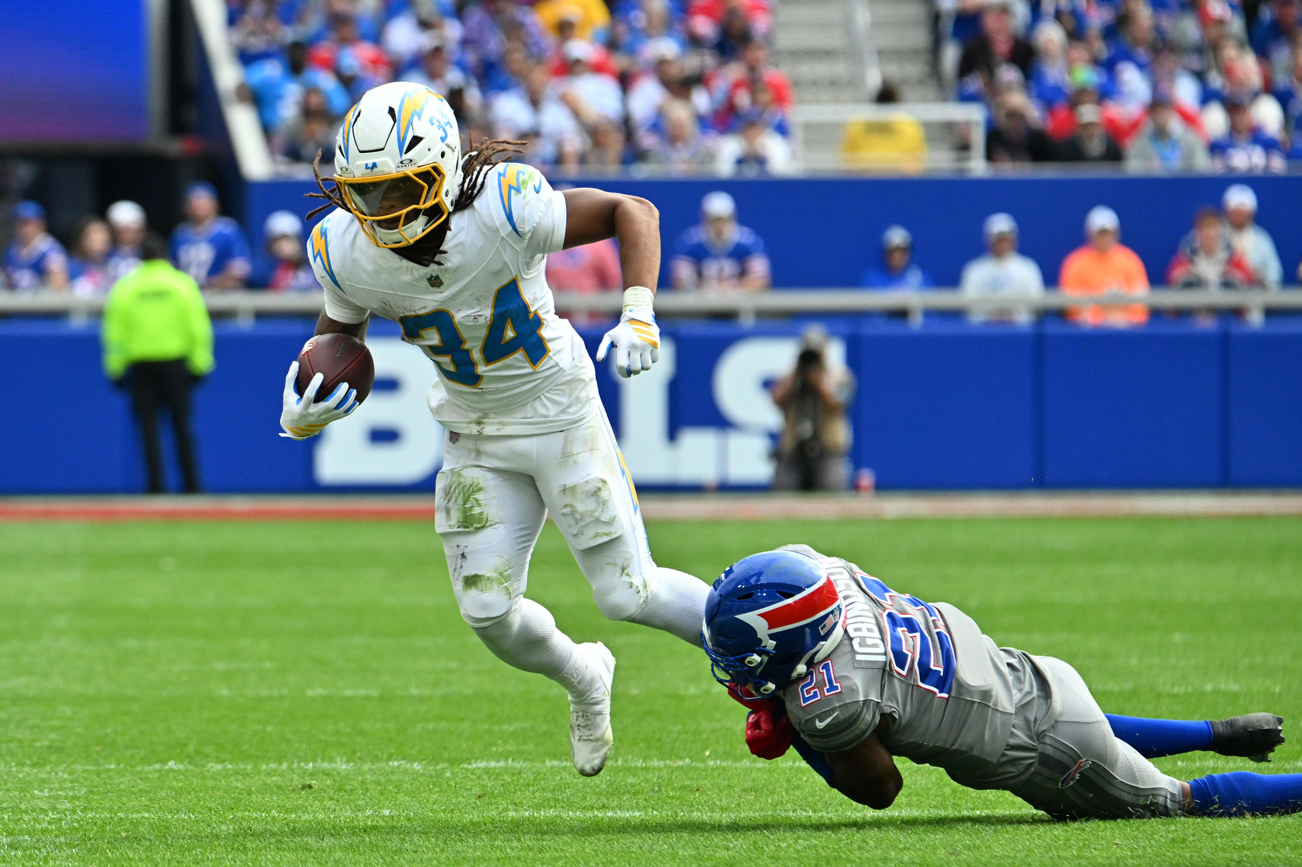 Chargers' Keaton Mitchell shows explosive upside in Week 3 loss
