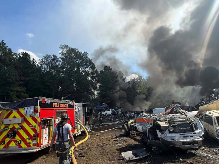 Florence County crews battle fire at recycling facility
