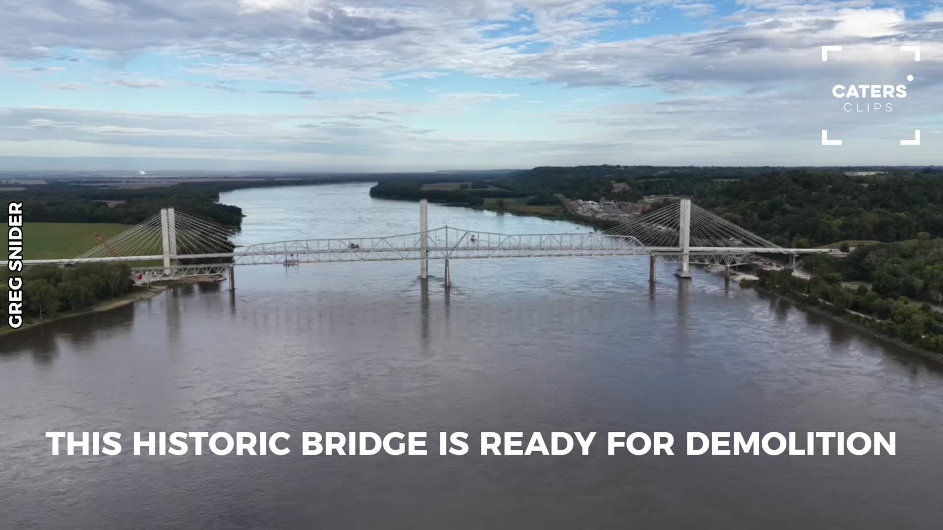 Massive explosion brings down historic Illinois-Missouri bridge