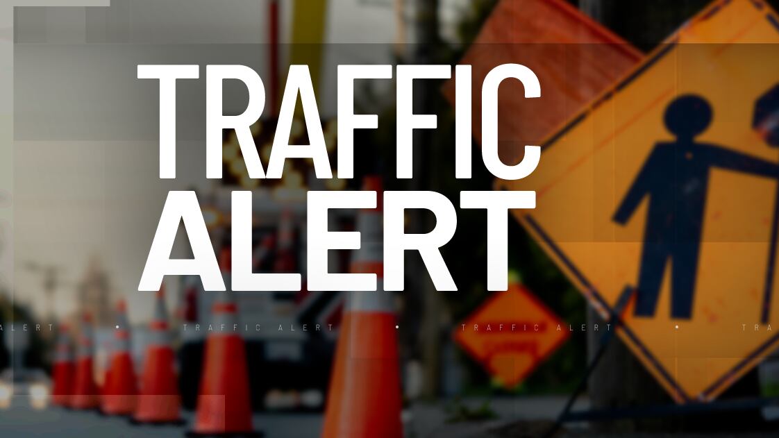Lloyd Expressway shut down for gas leak at Cross Pointe intersection