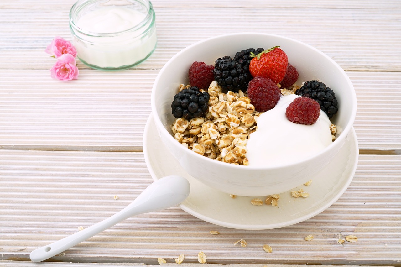 15 fat-free foods that are actually making you gain weight