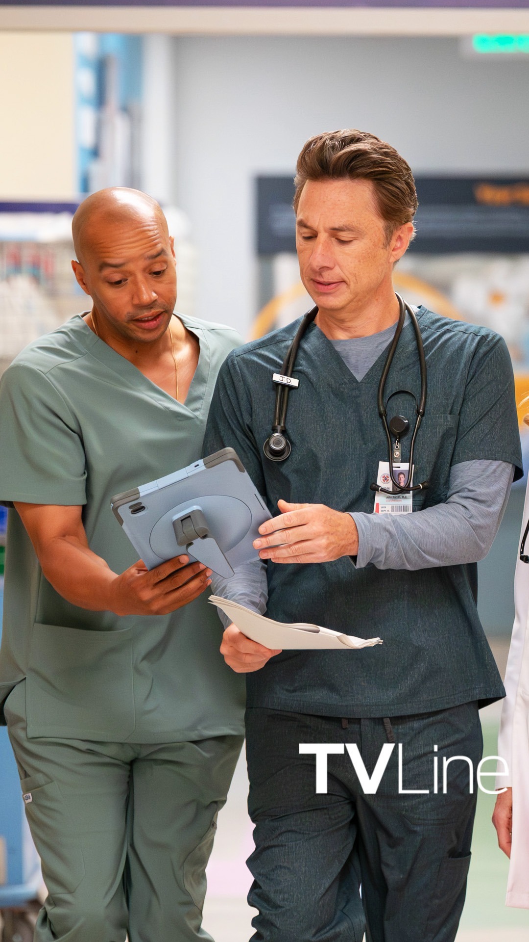 Scrubs season 2 | JD., Elliot and Turk team up to treat Dr. Cox