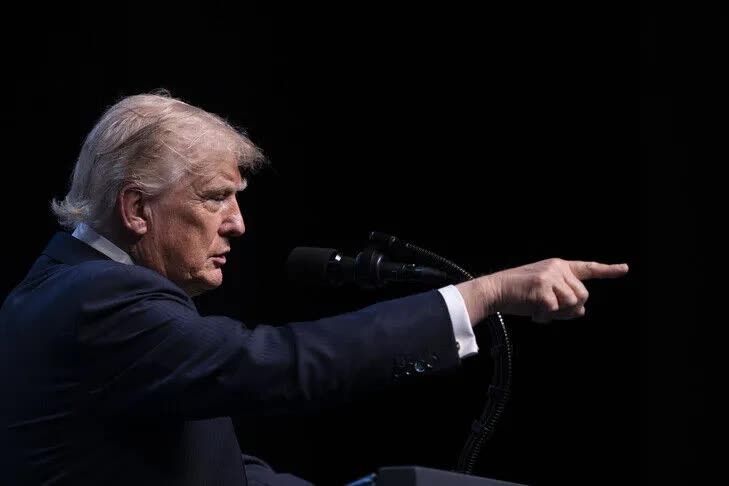 Tổng thống Trump ký lệnh đổi cách gọi trí tuệ nhân tạo (AI) thành siêu trí tuệ (SI), tiết lộ kế hoạch giám sát