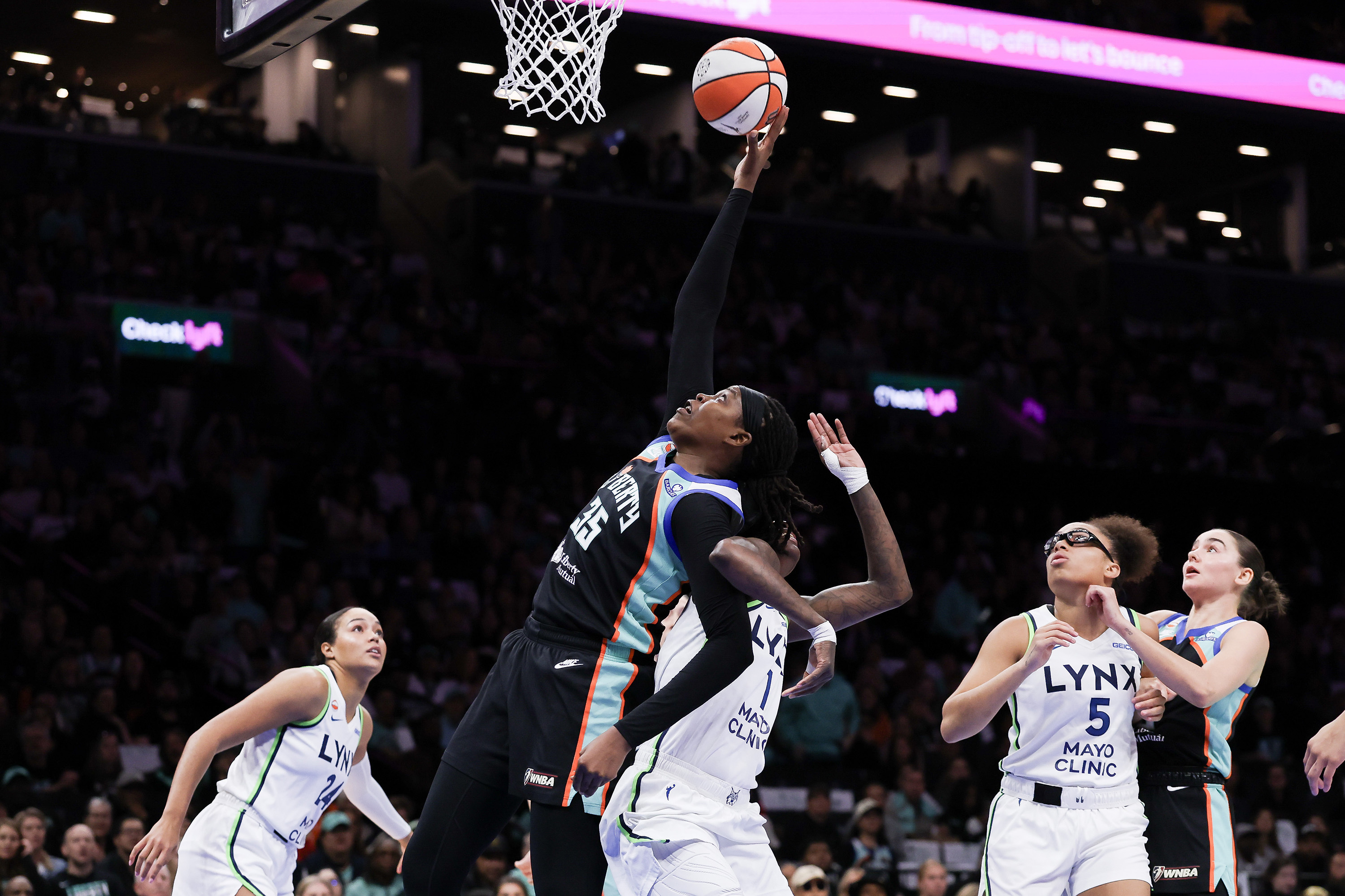 Lynx’s league-best season ends with historic first-round exit