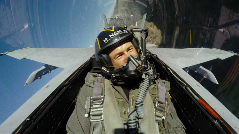 Tom Cruise's Top Gun 3 story conditions confirmed by Glen Powell
