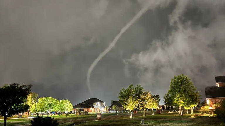 Gallery: Tornadoes spotted southwest of Amarillo, near Claude