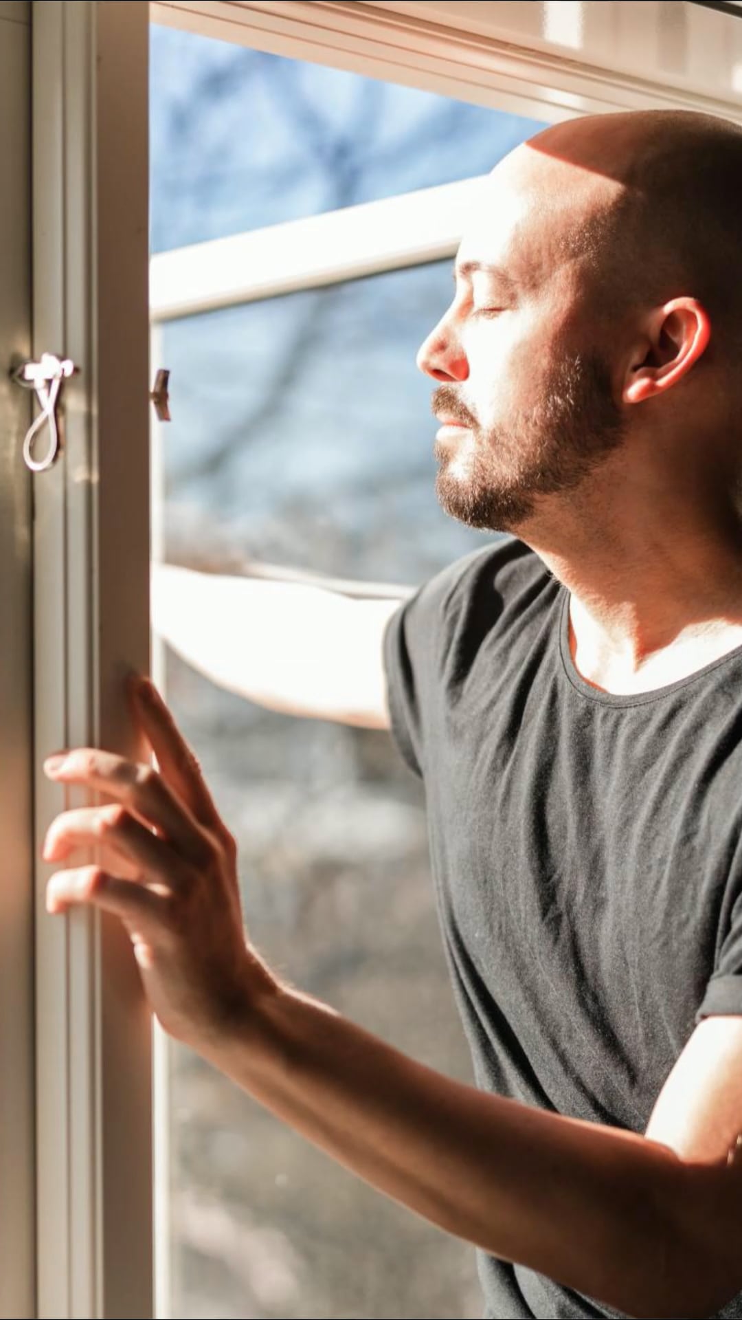Should you open windows when outdoor air quality is bad?